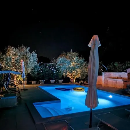 公寓 Pet Friendly La Bella Istriana With Pool Near The